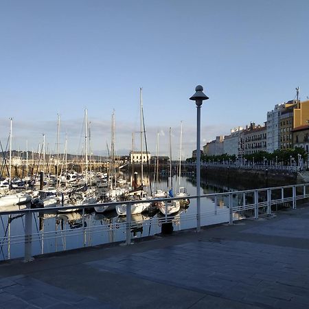El Rincon Del Puerto Apartman Gijón Kültér fotó